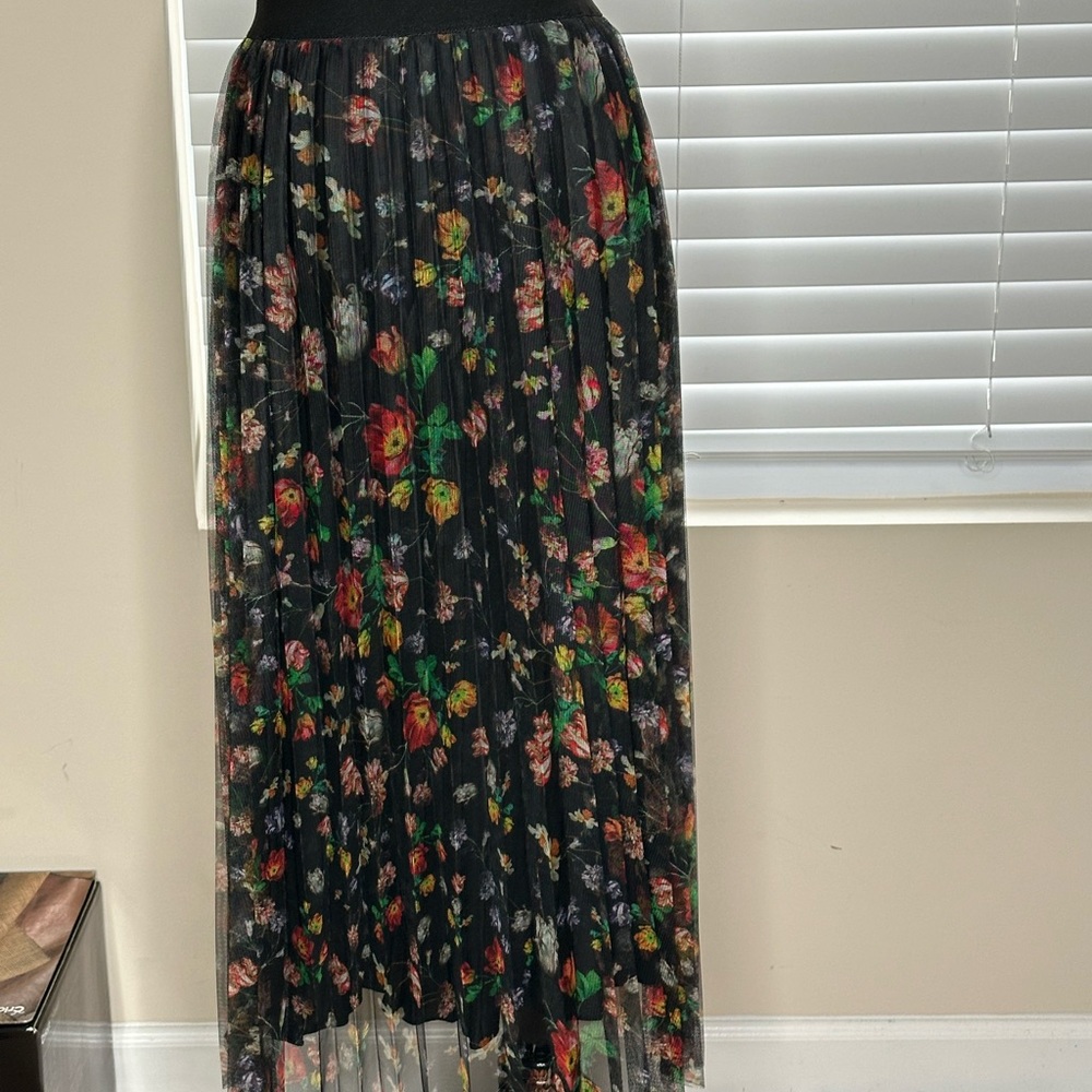 H&M Floral Skirt